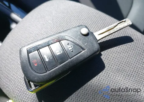 2020 Toyota Corolla Le from USA, damaged, VIN 5YFEPRAE5LP096024